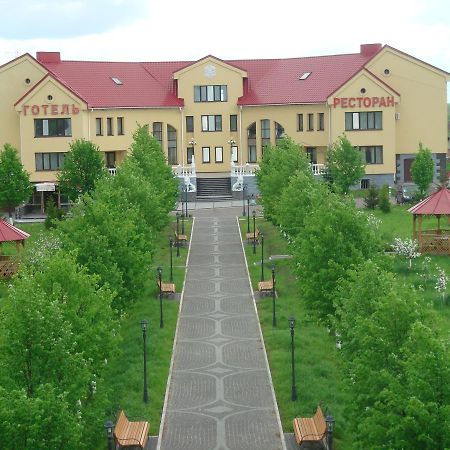 Hotel - Restaurant "Lion'S Heart" Velyka Omelyana Exterior foto
